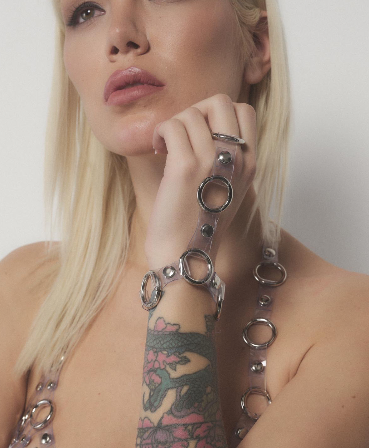 Гривна/накитник "NET"