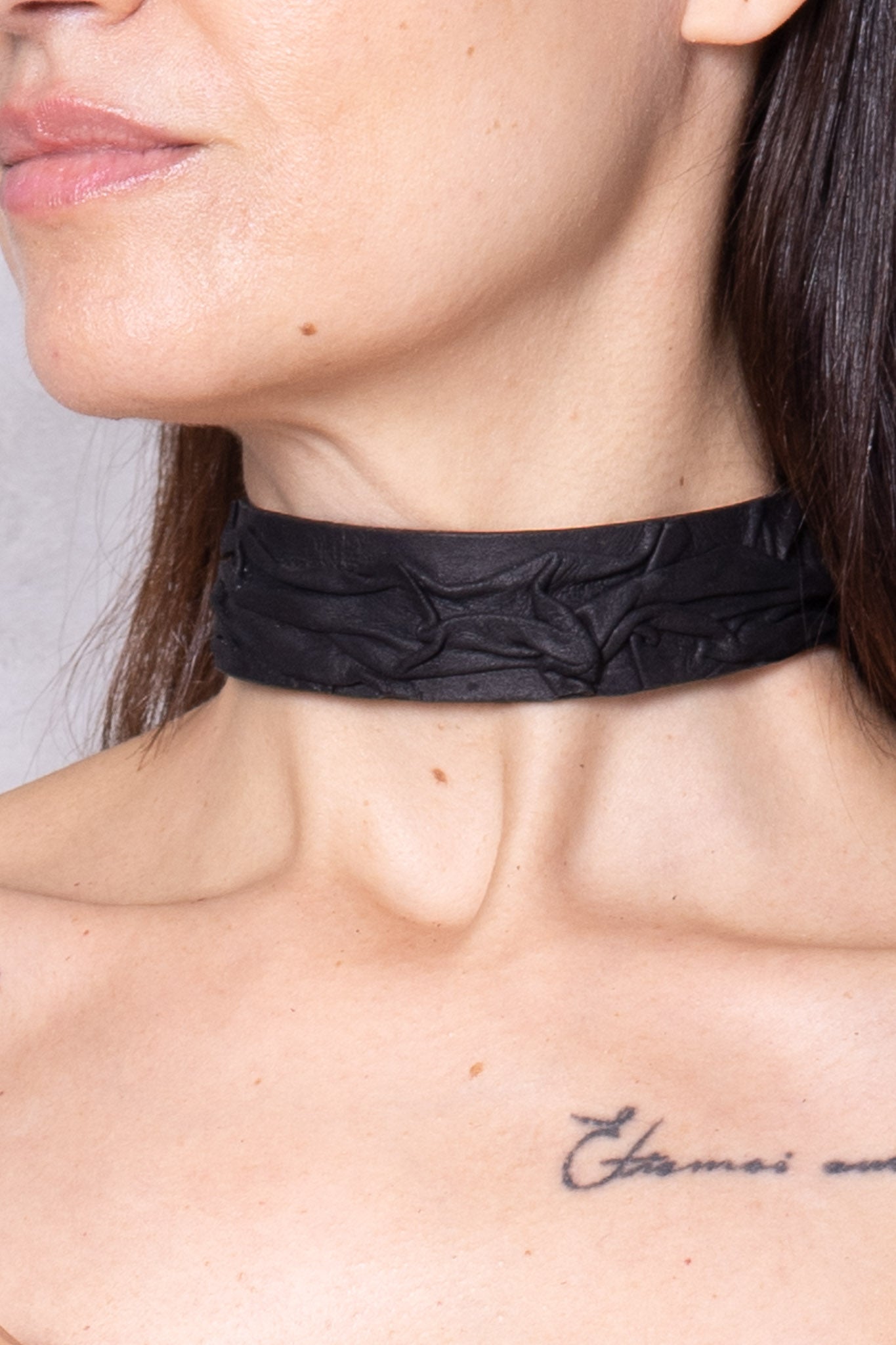 "LAVA" choker