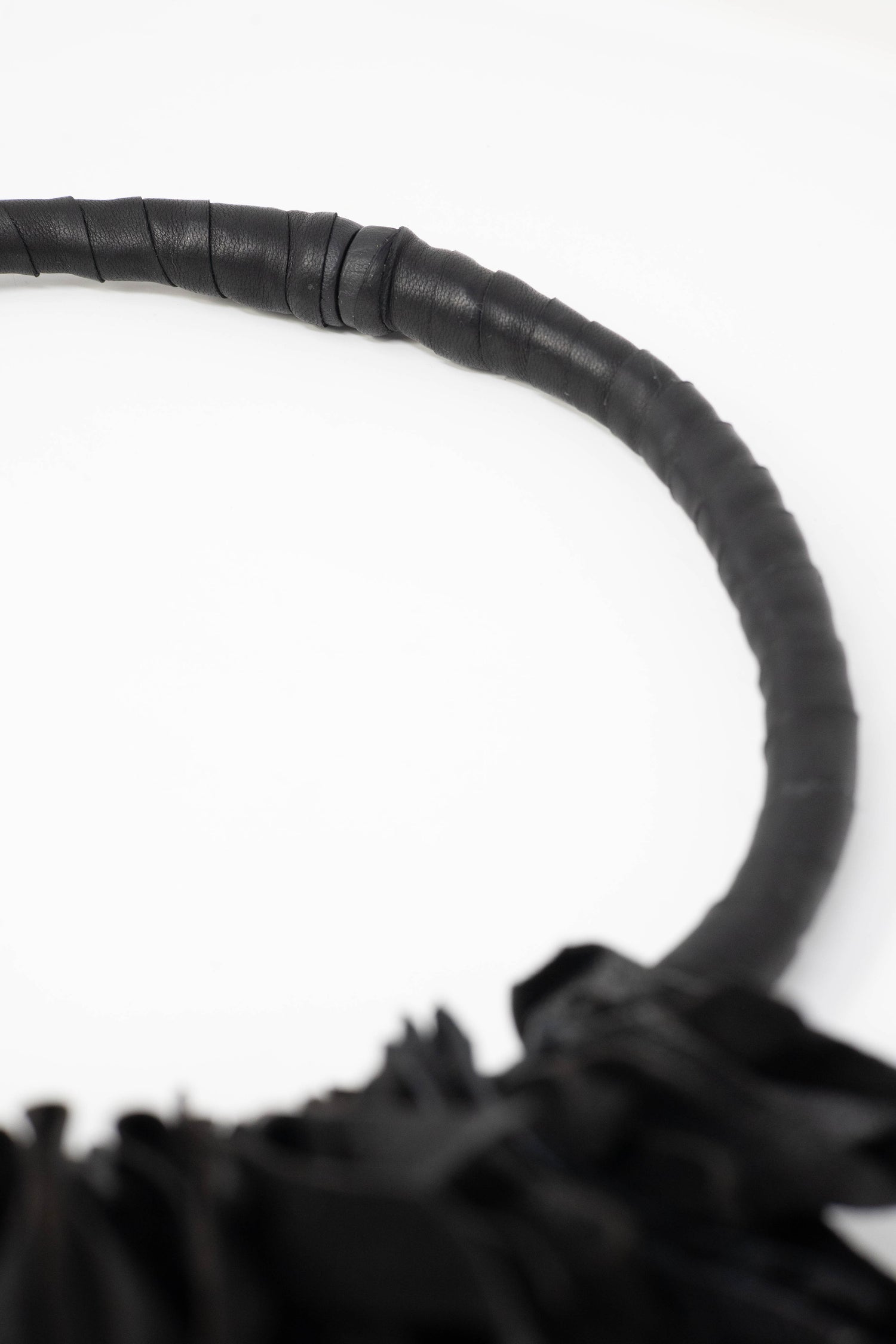 Колие "Black Fire Mezza Luna"