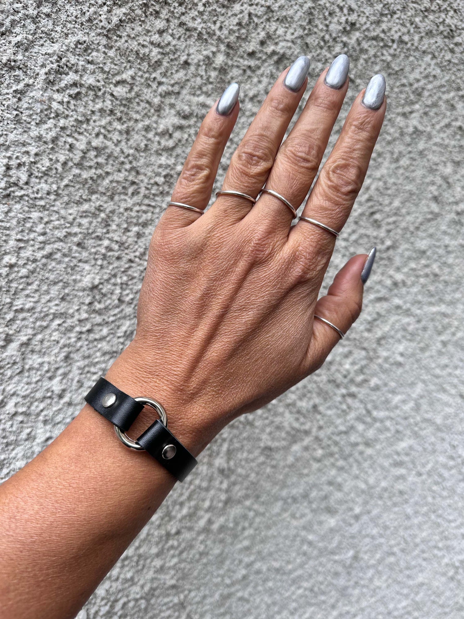 Гривна  “Desideri Neri”