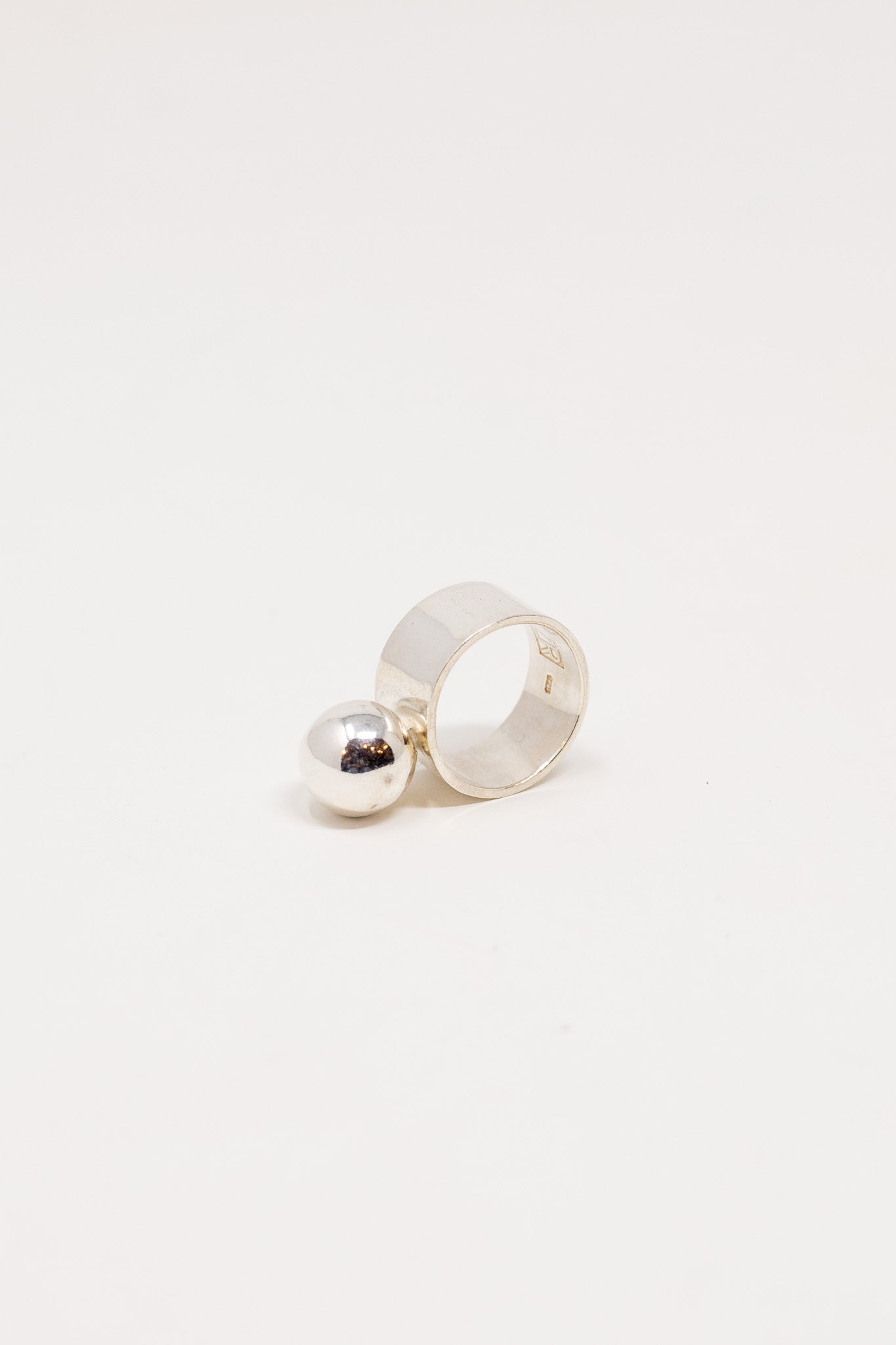 Пръстен “Mondo”