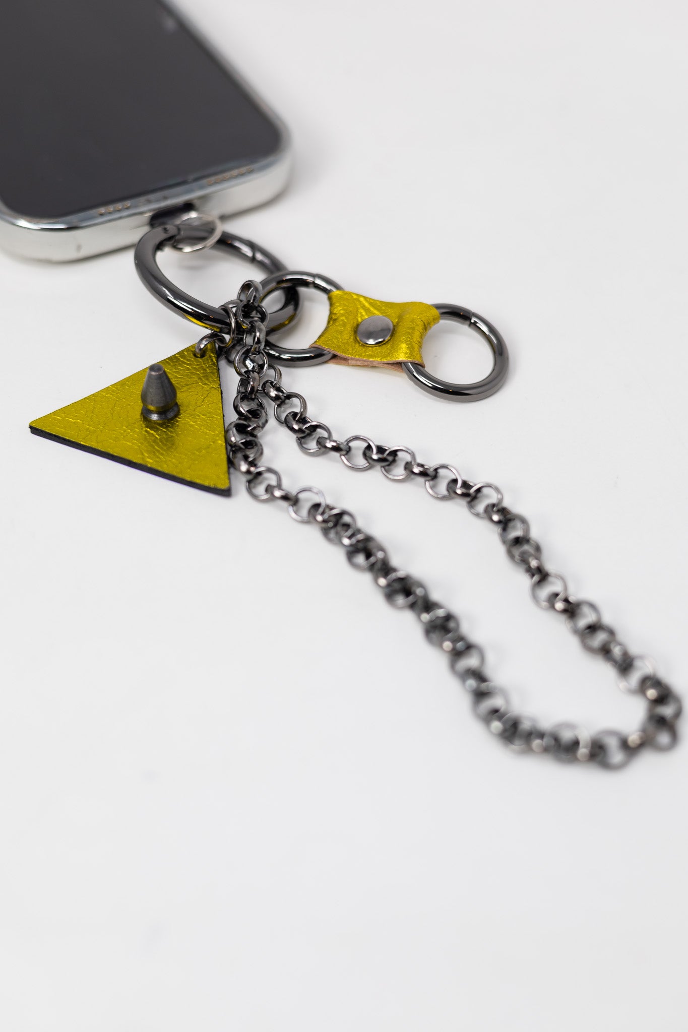 Аксесоар/ Ключодържател "Piramide"