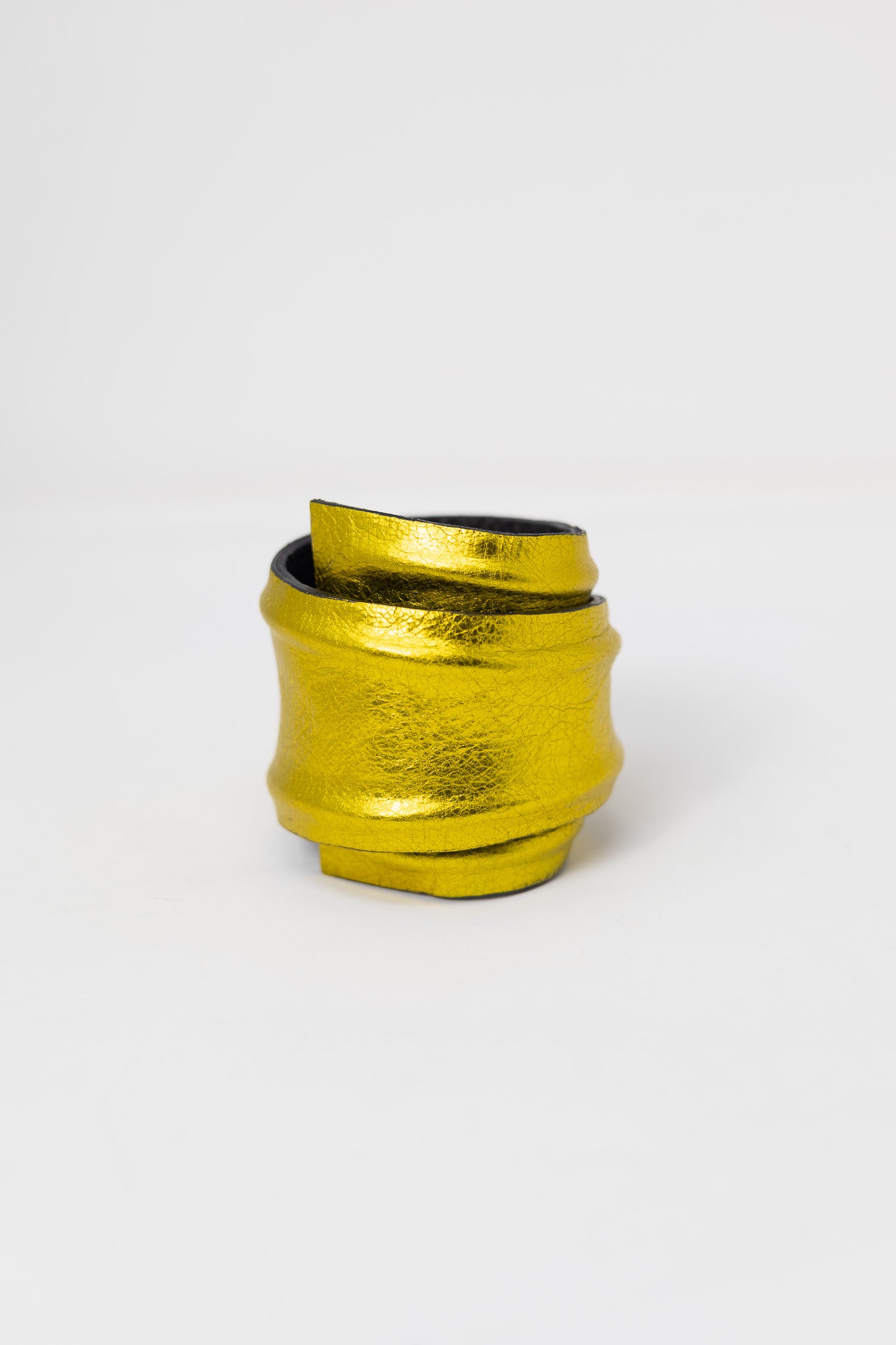 Гривна "TIN"