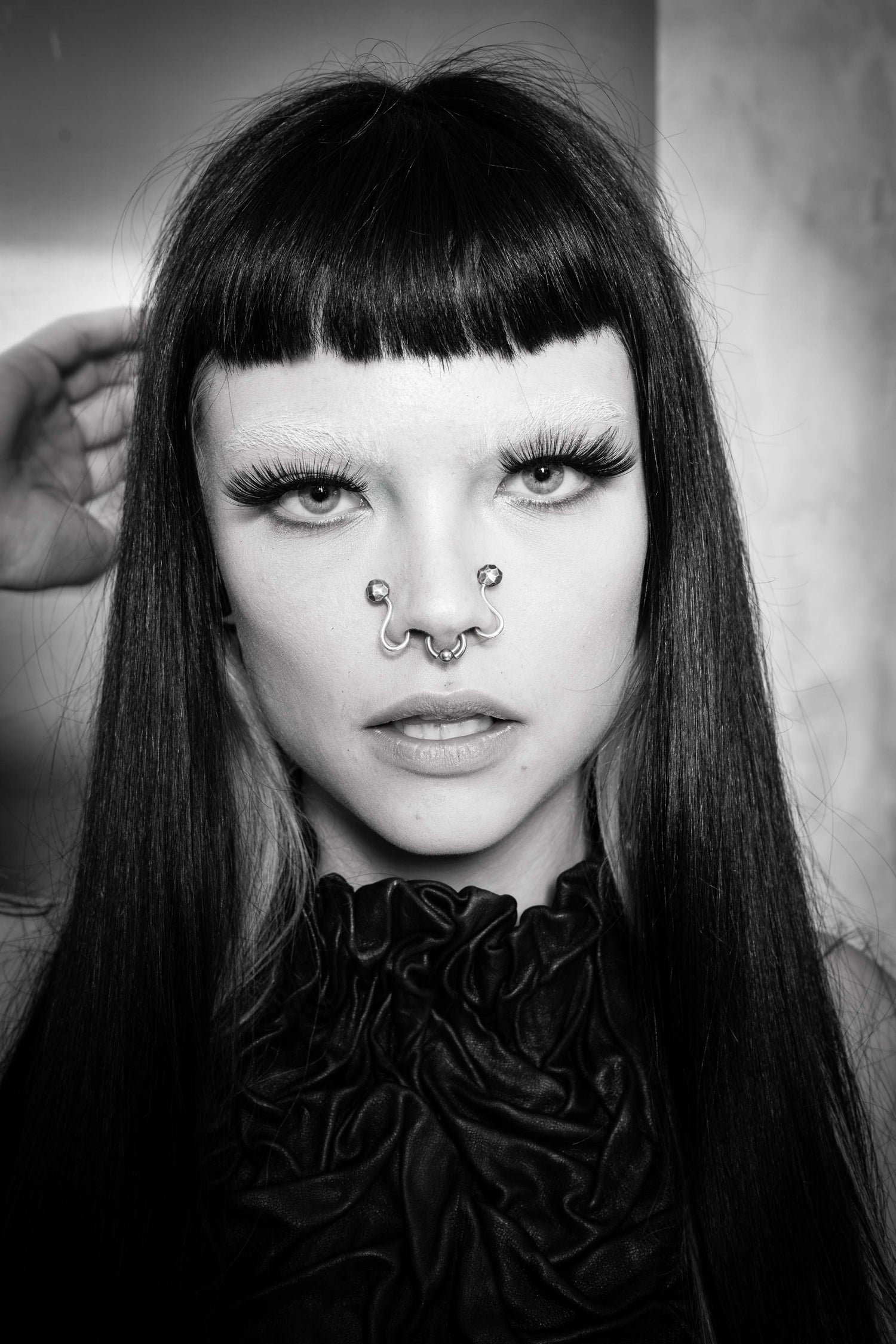 Face Jewellery "FUTURE NOSE" 1