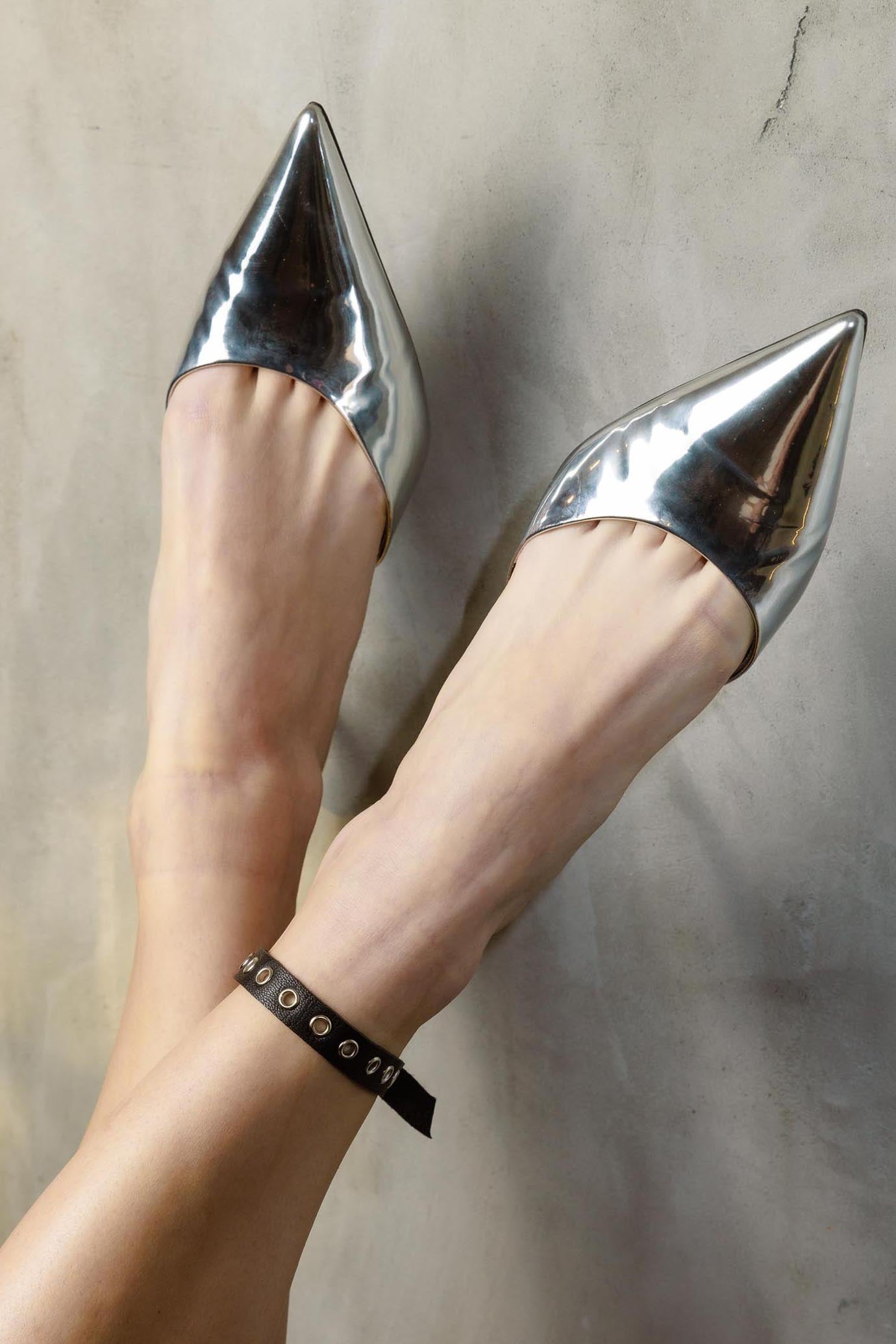 Гривна за крак “GAP”