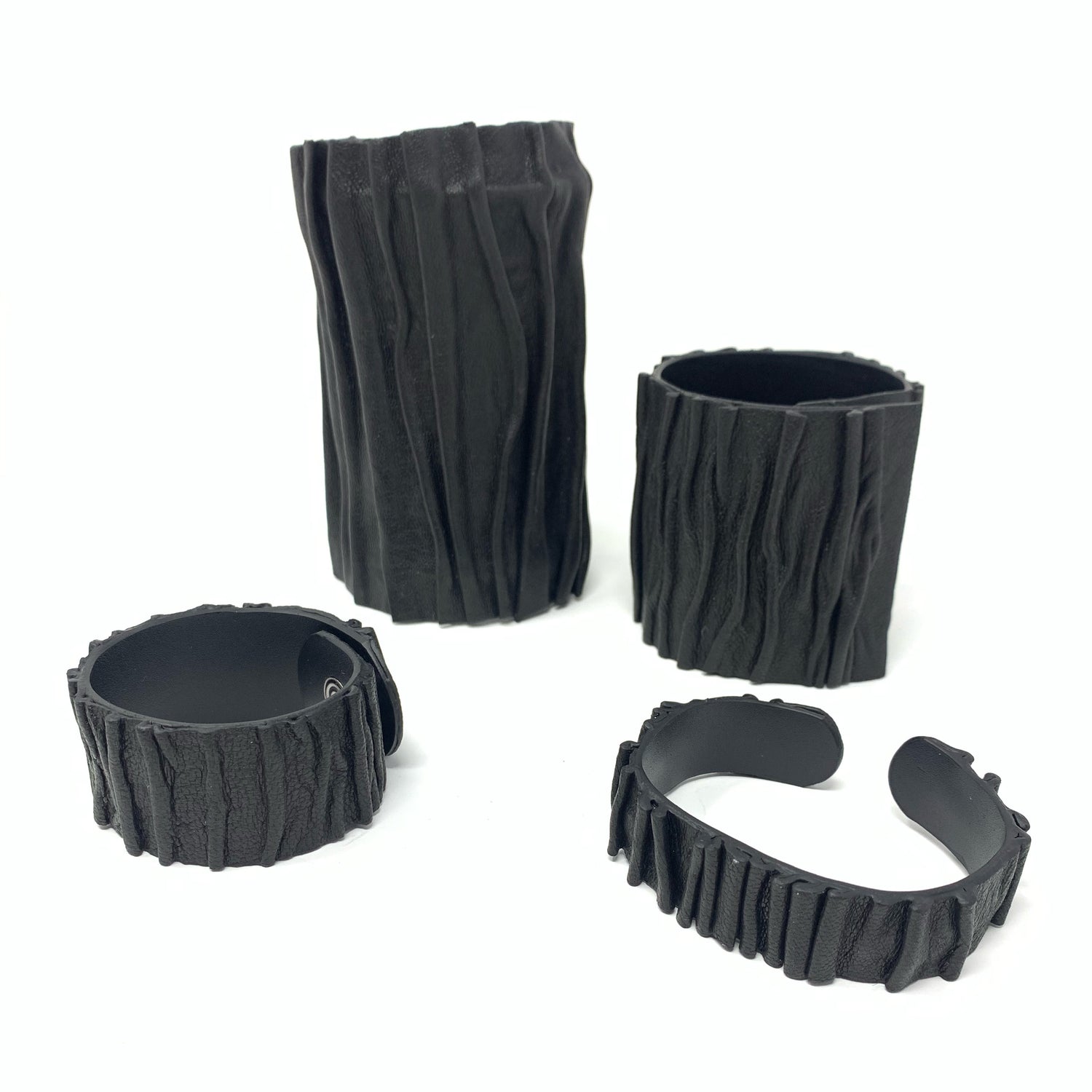 Гривна "BLACK WAVE MAN"  2