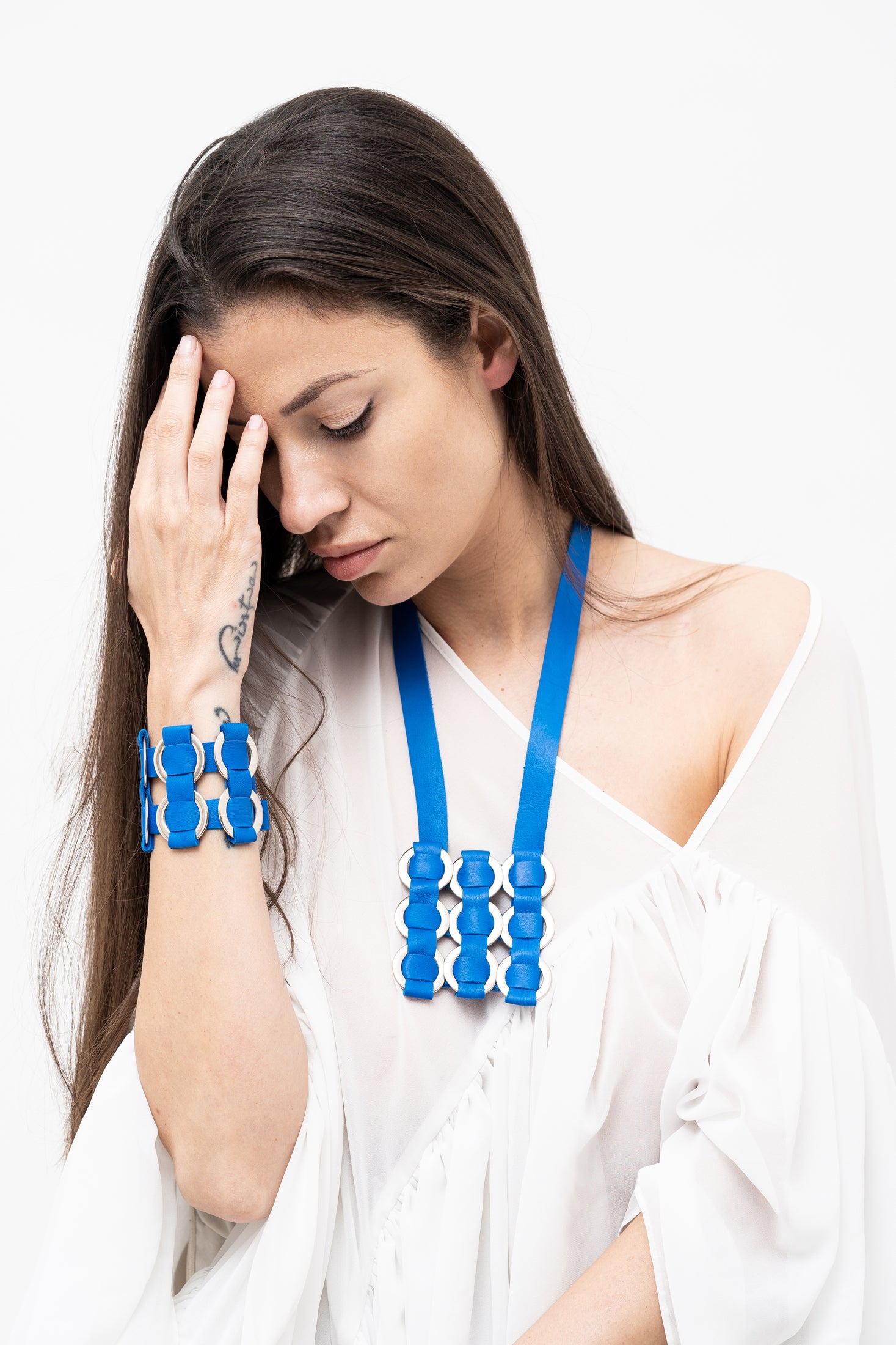 Гривна "NET"  6 халки