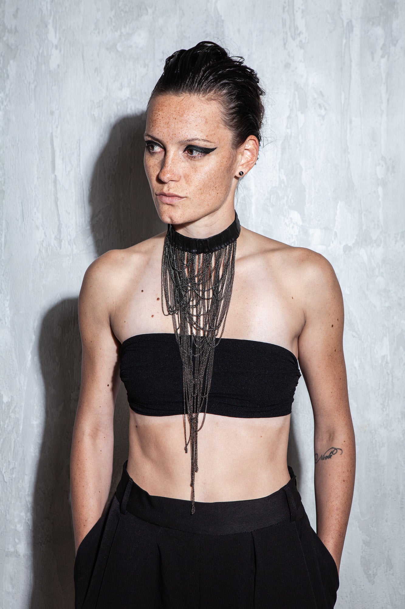 Колие "BLACK WAVE"