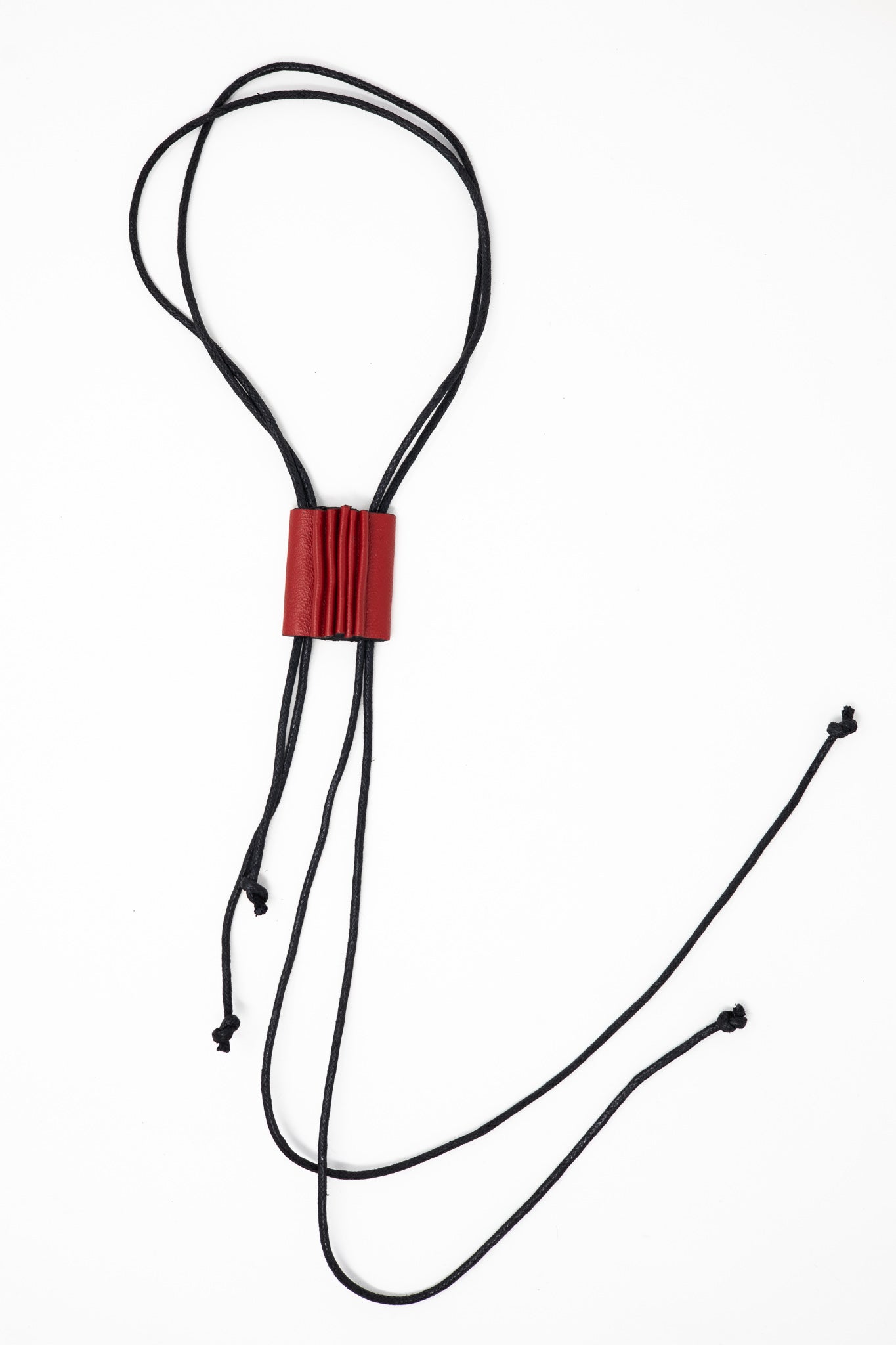 Колие "BLACK WAVE" 3