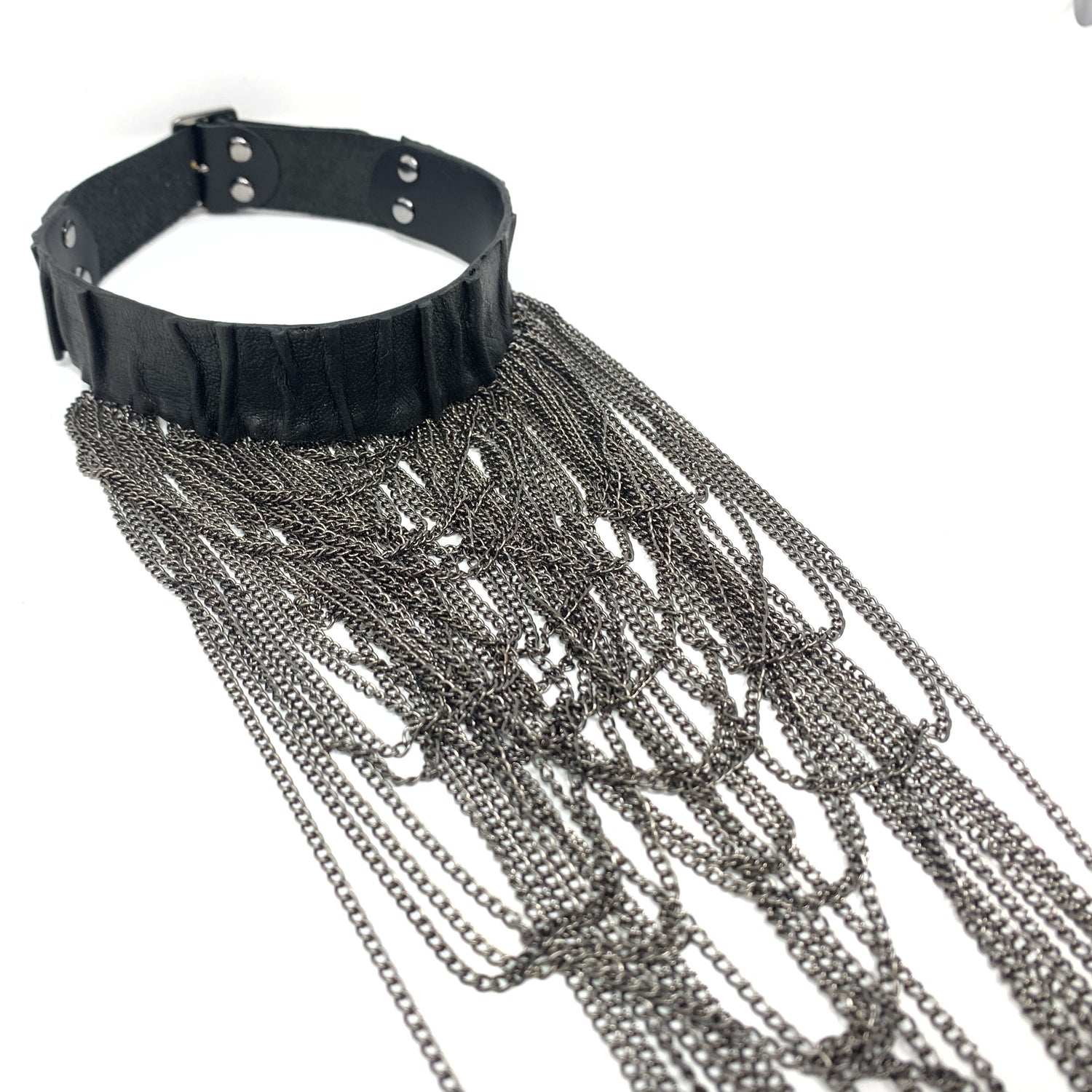 Колие "BLACK WAVE"