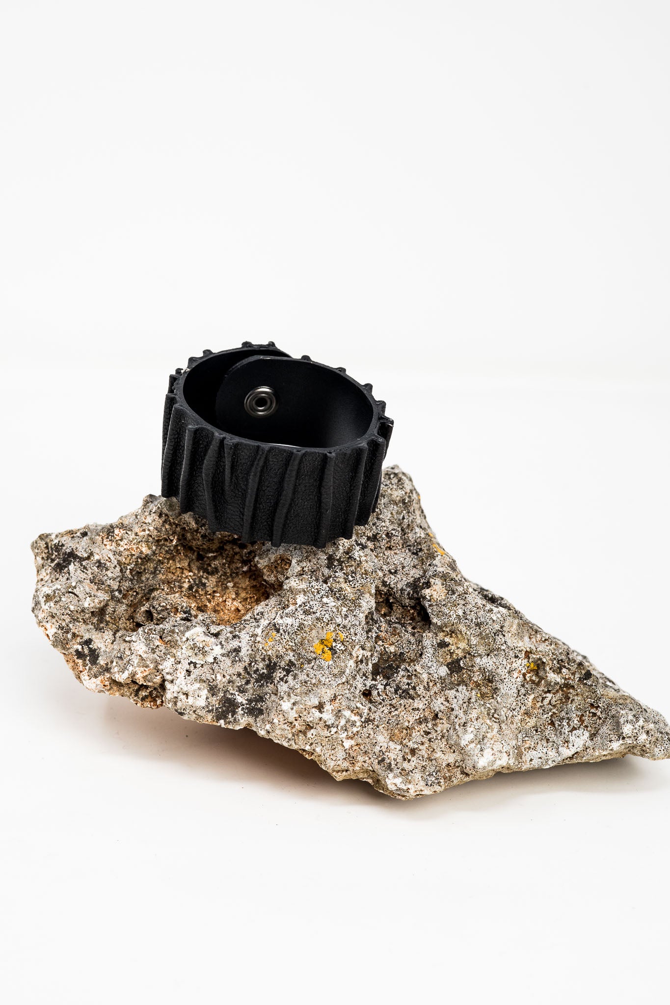 Bracelet "BLACK WAVE MAN" 1