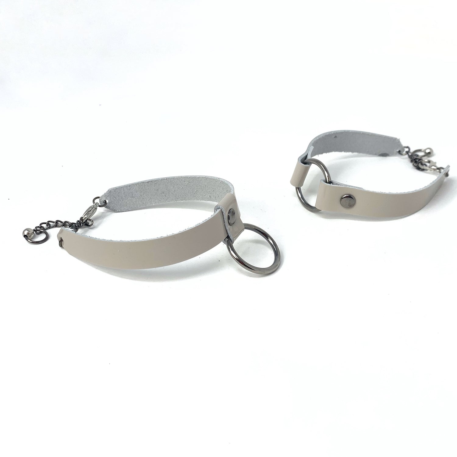 Чокър за крак “Amore”