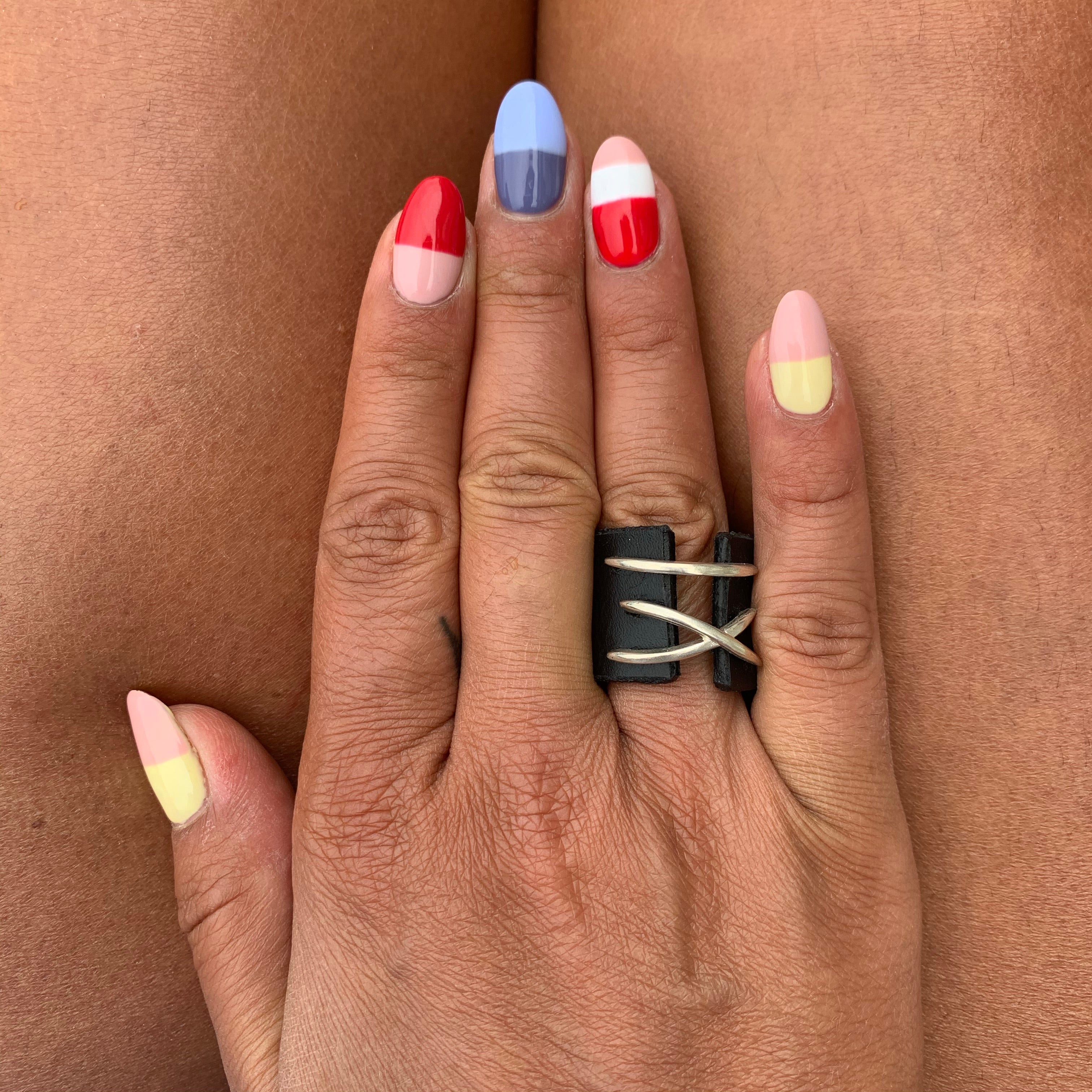 Сребърен пръстен "PELLE"