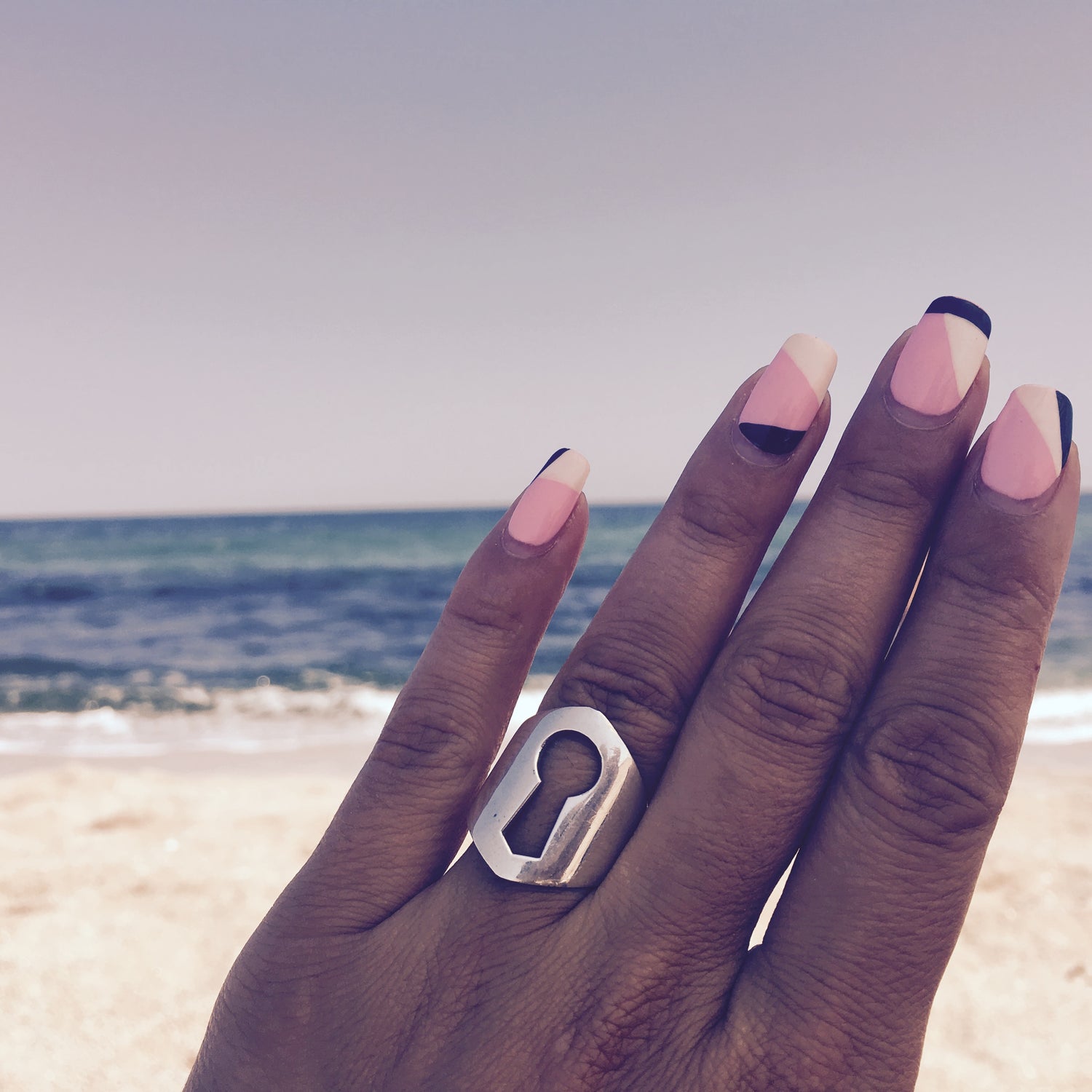 Сребърен пръстен ключалка