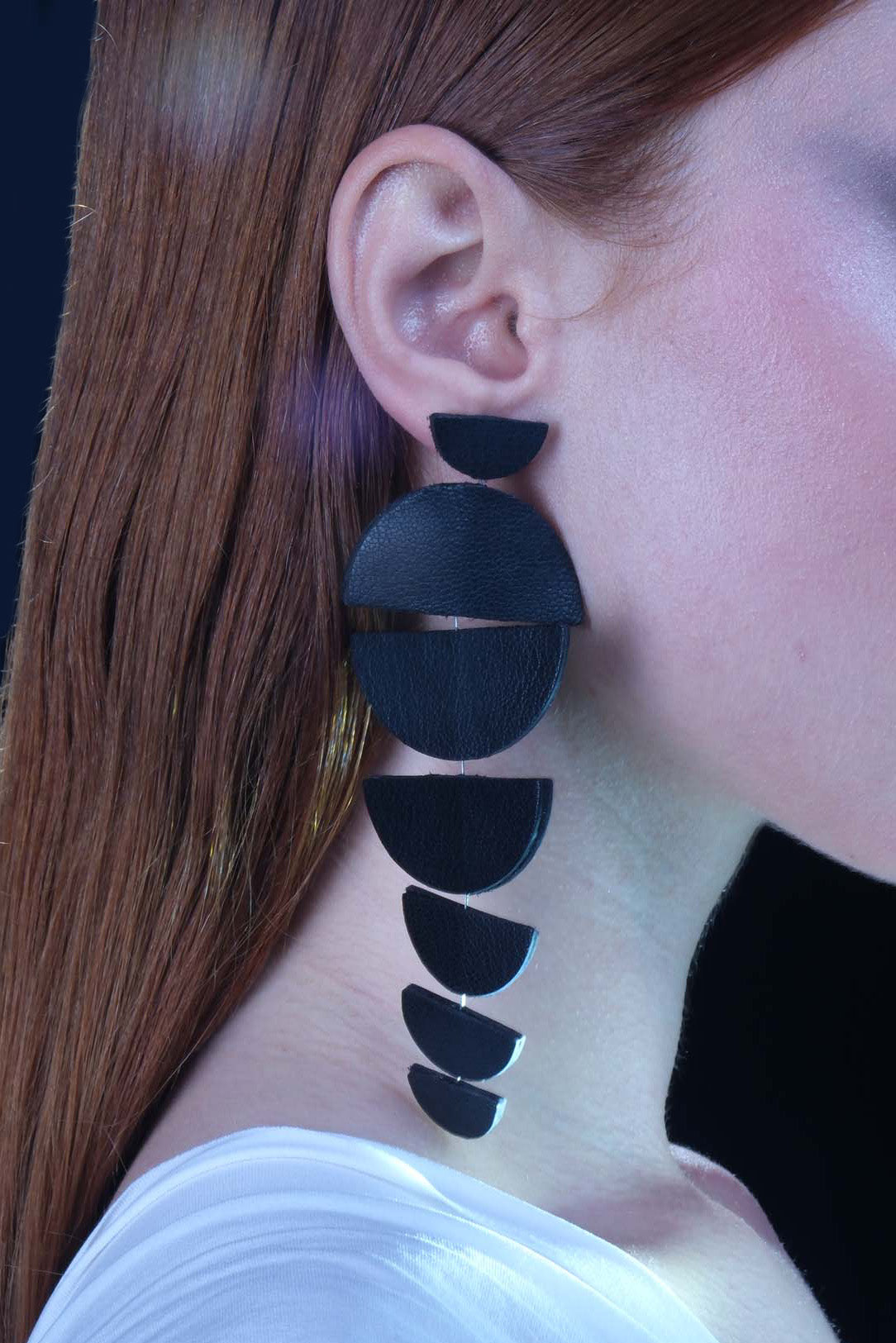 Earrings “AETHER CRESCENT”