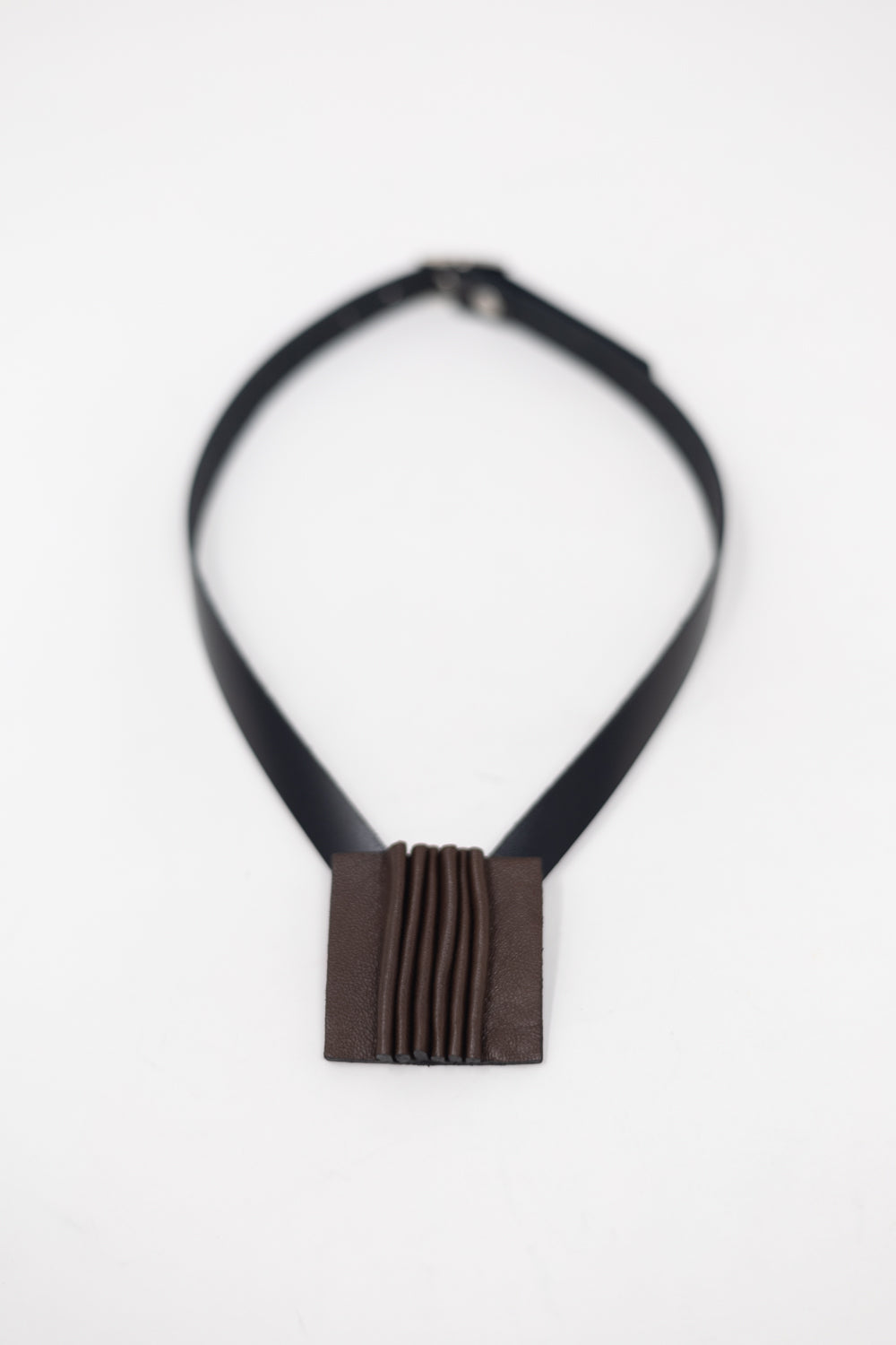 Колие “Wave”