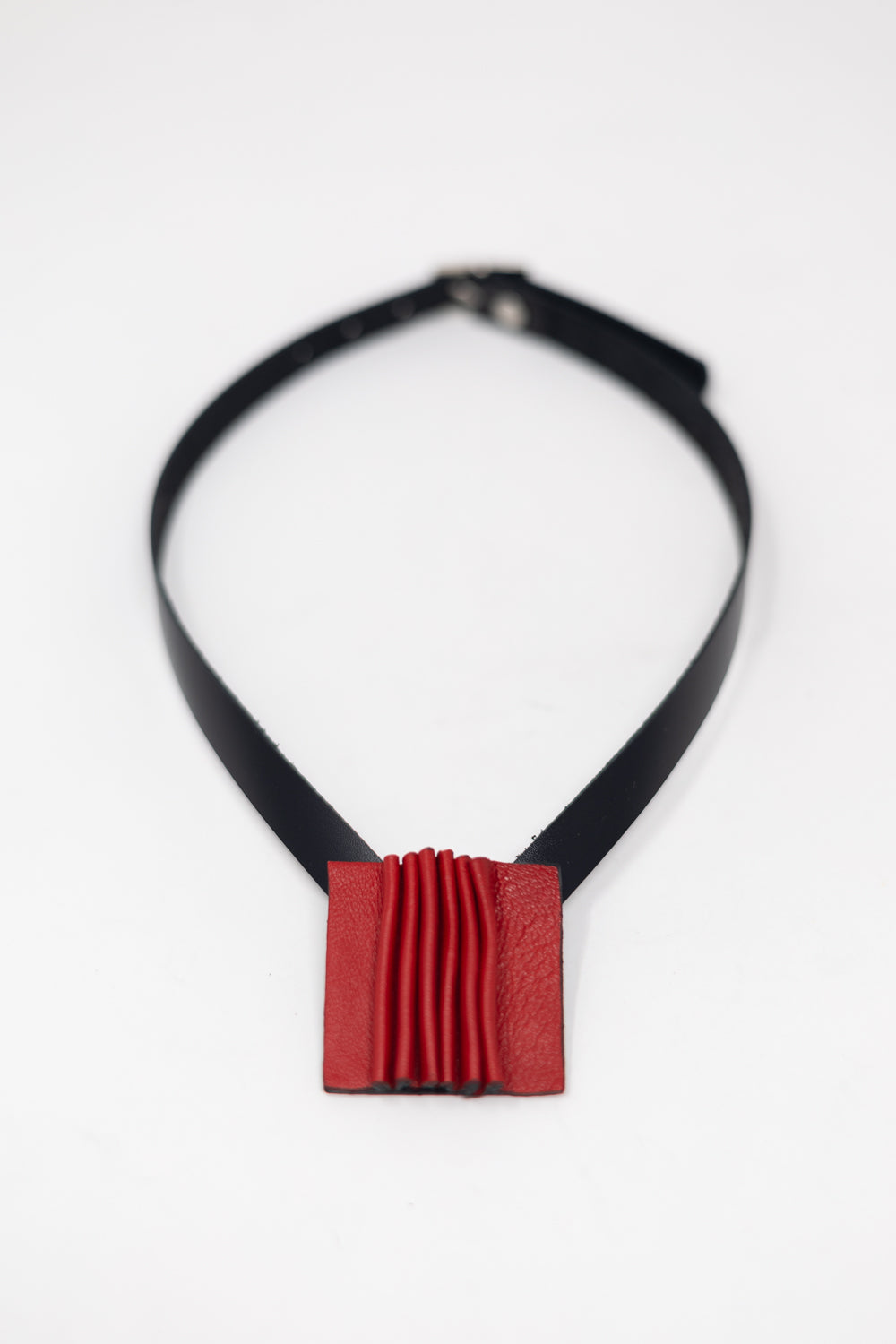 Колие “Wave”