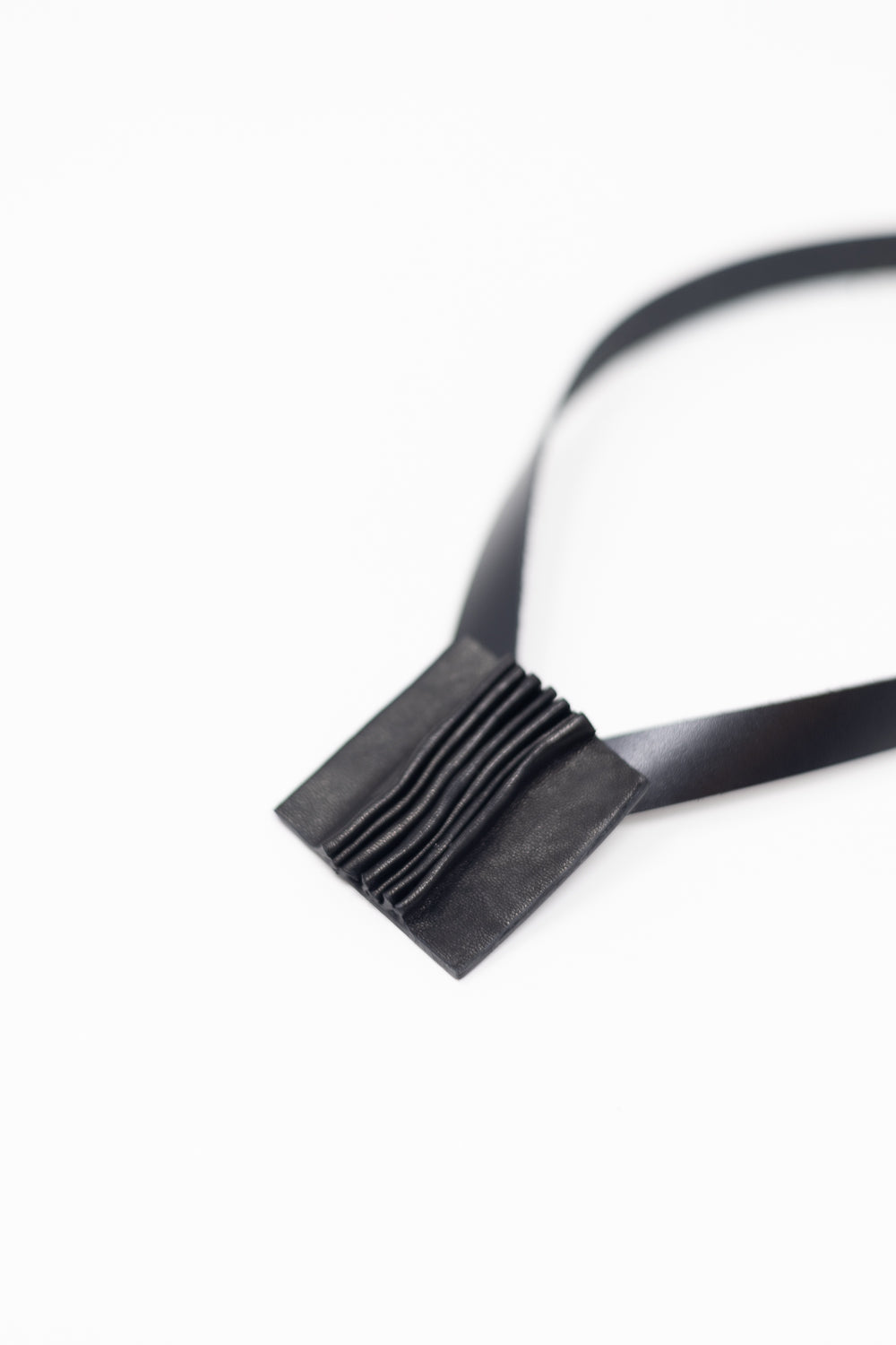 Колие “Wave”