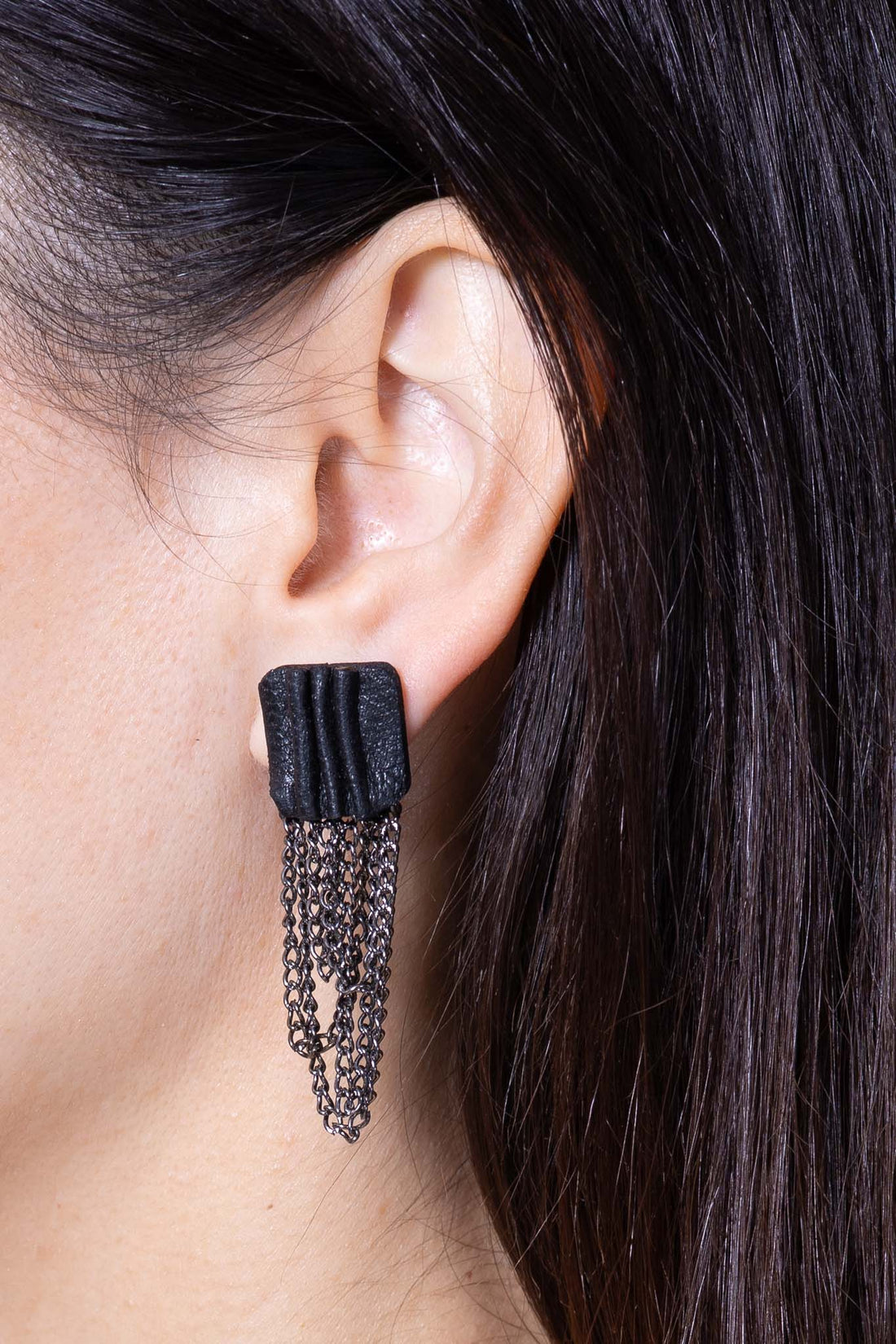 Обеци "BLACK WAVE" 2