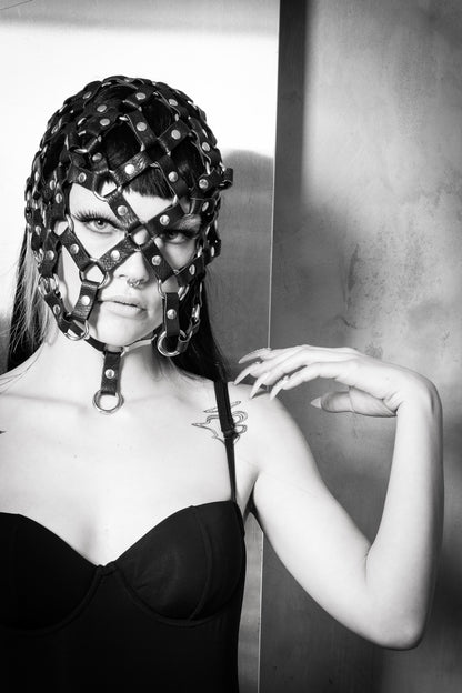 Mask &quot;NET&quot;