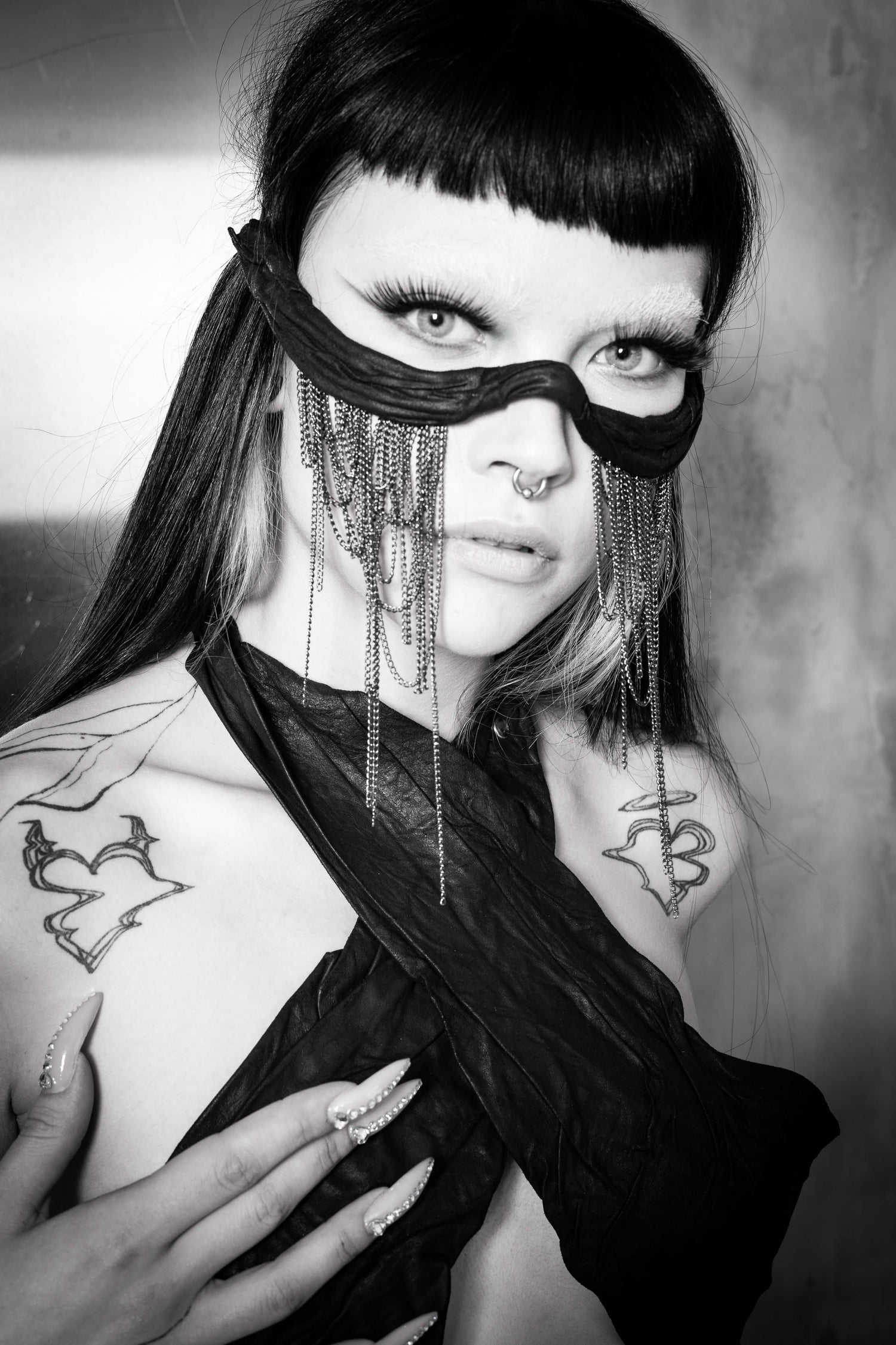 Mask &quot;AMORE&quot;