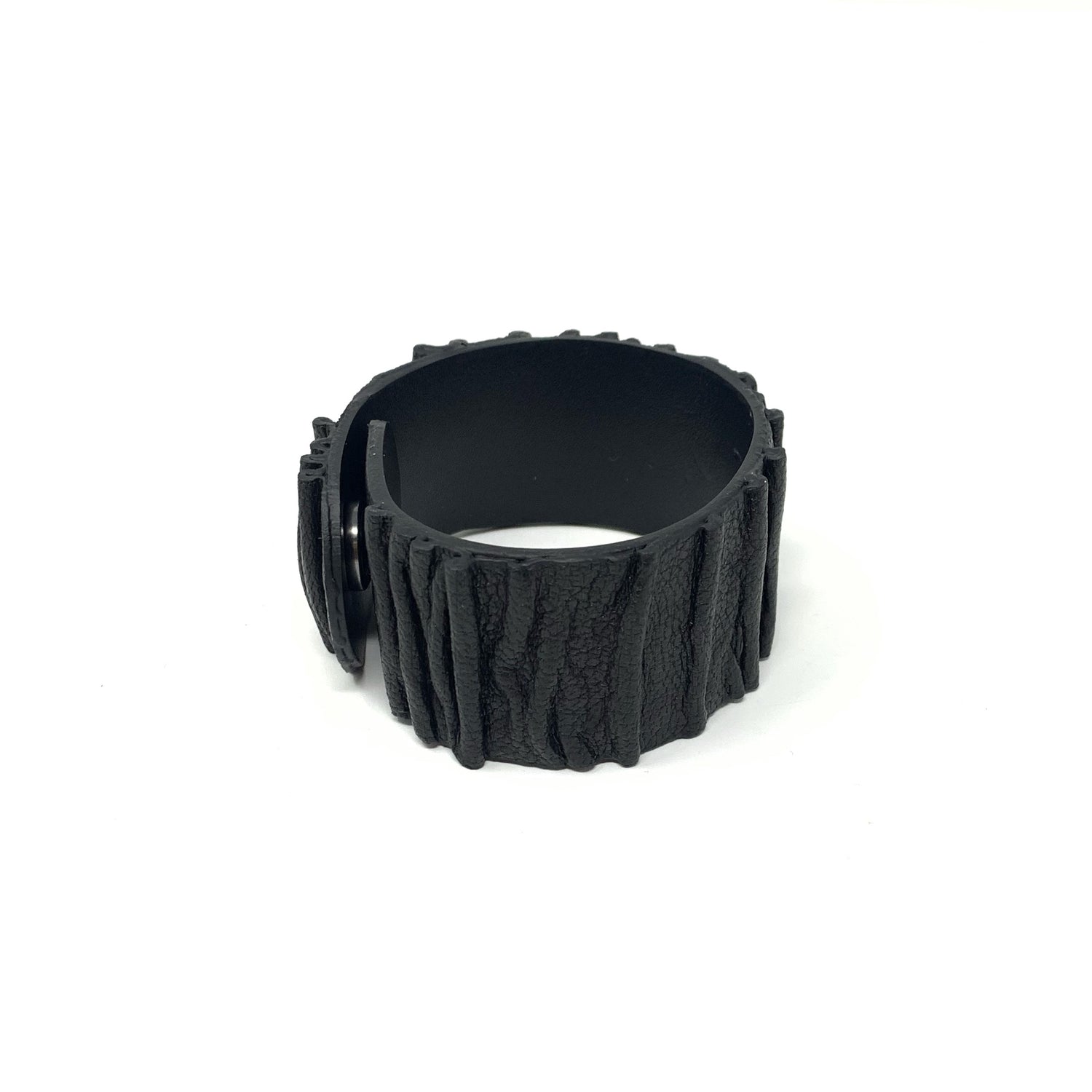 Bracelet &quot;BLACK WAVE&quot; 1