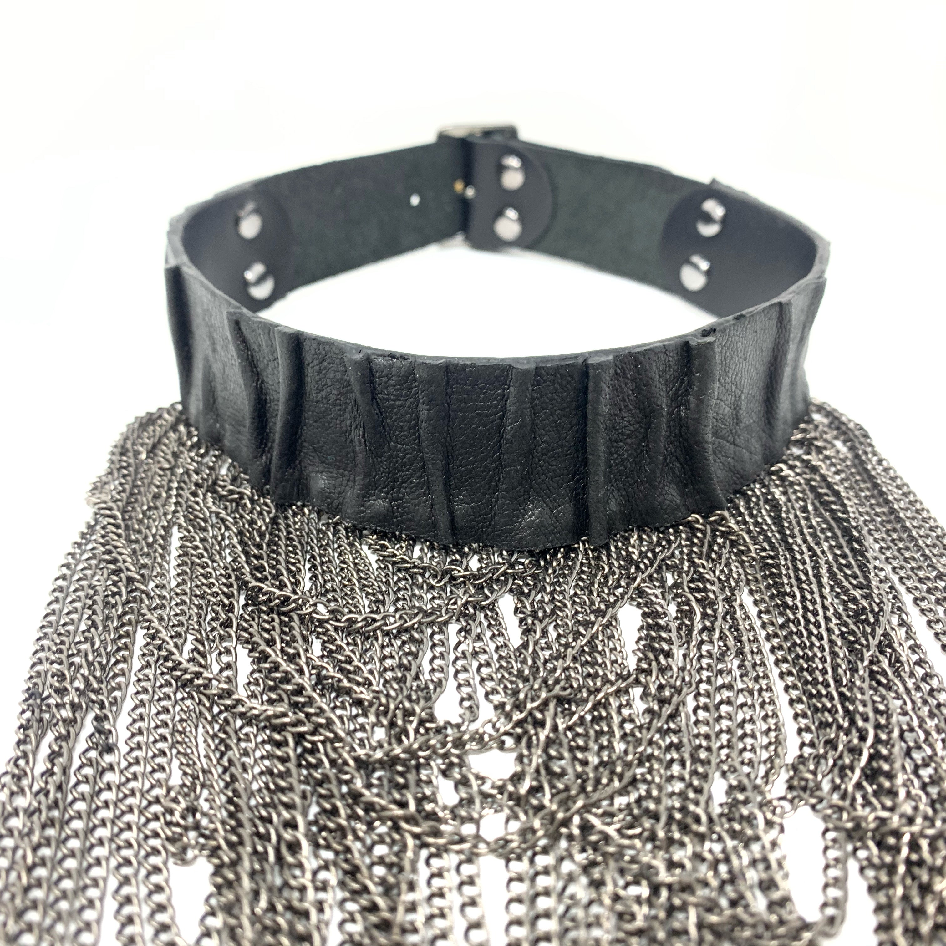 Колие &quot;BLACK WAVE&quot;