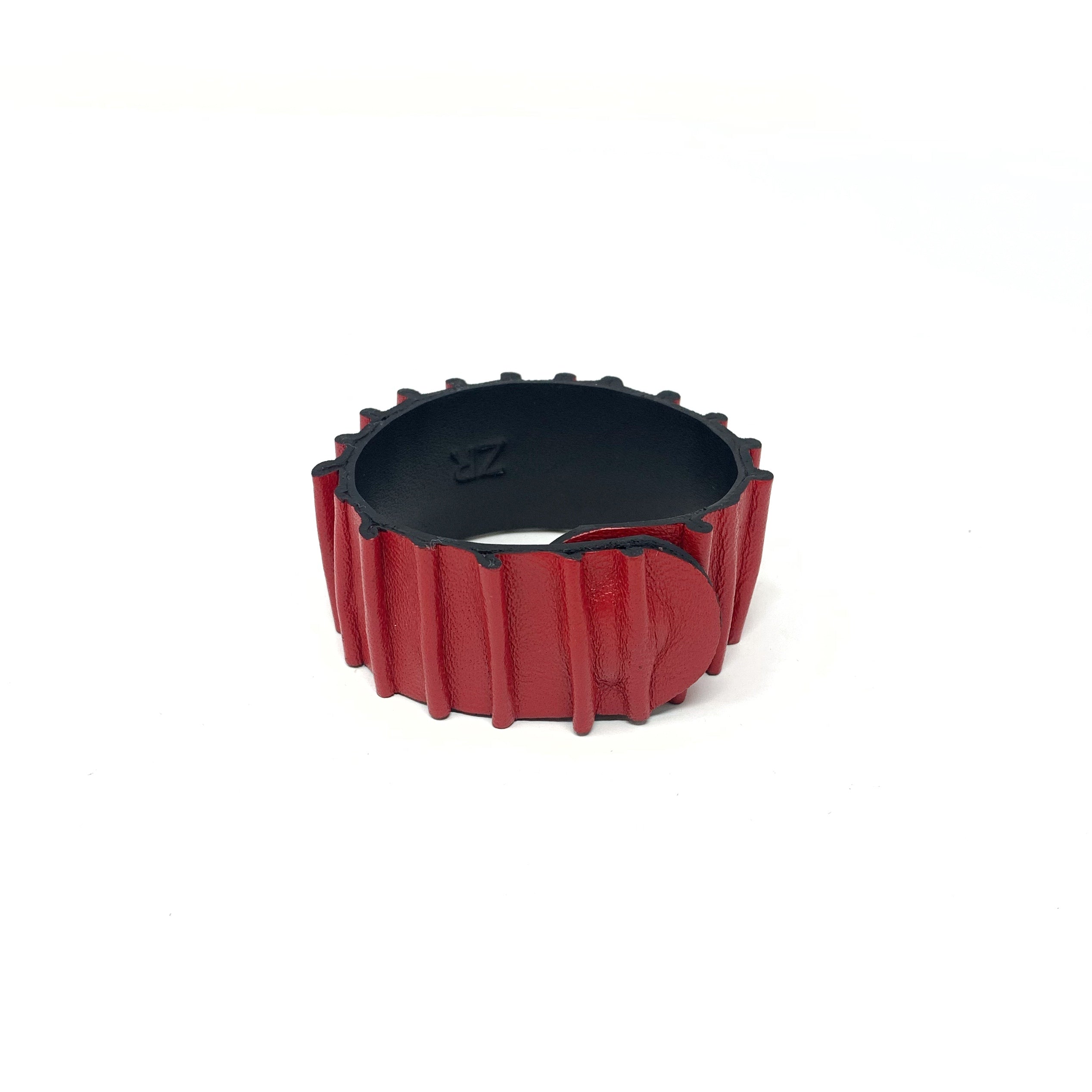 Bracelet &quot;BLACK WAVE&quot; 1
