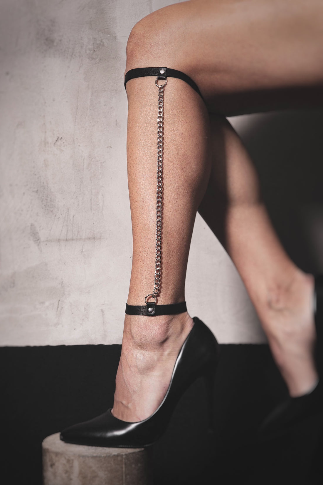 "WARRIOR" leg accessory 2
