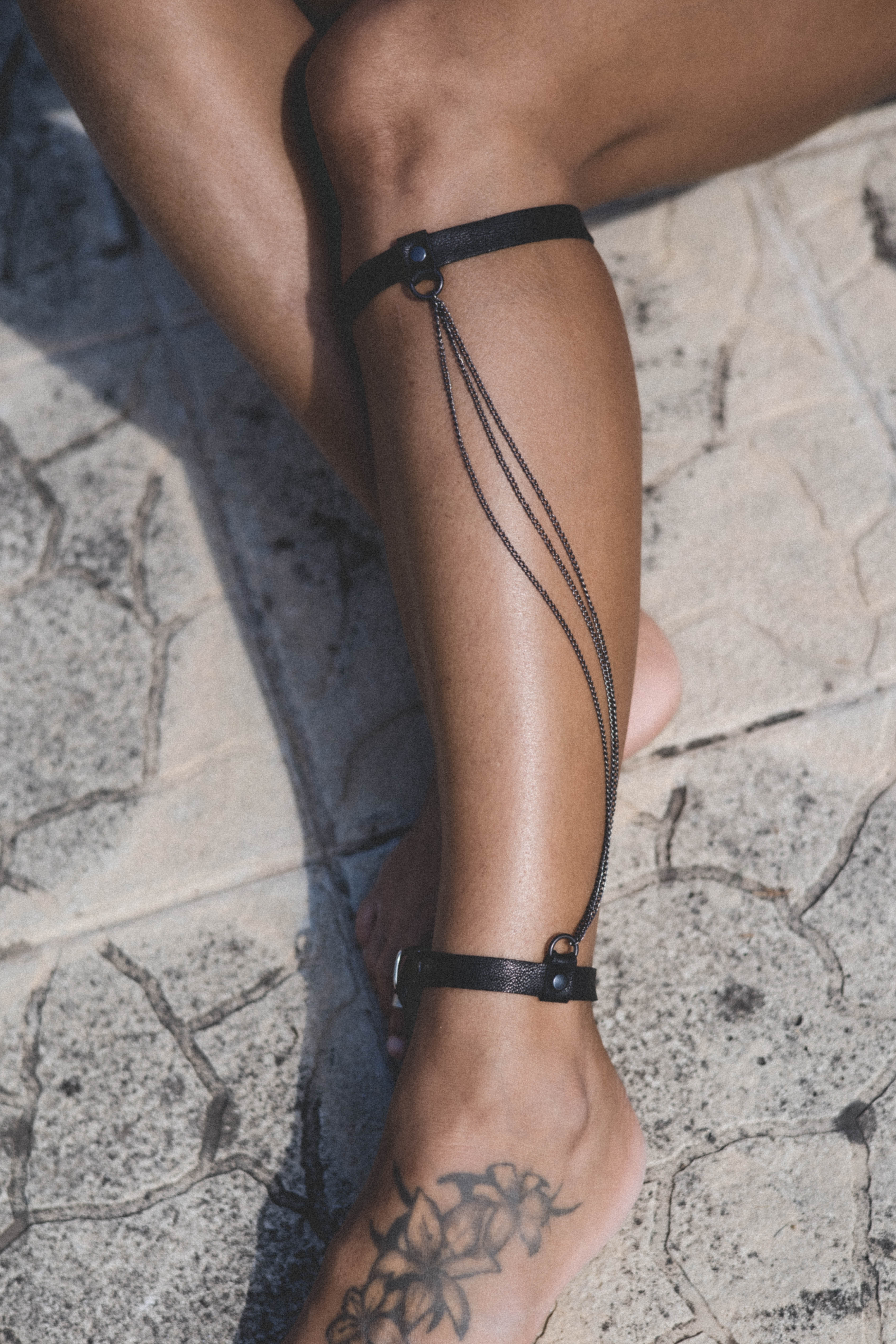 &quot;WARRIOR&quot; leg accessory 3